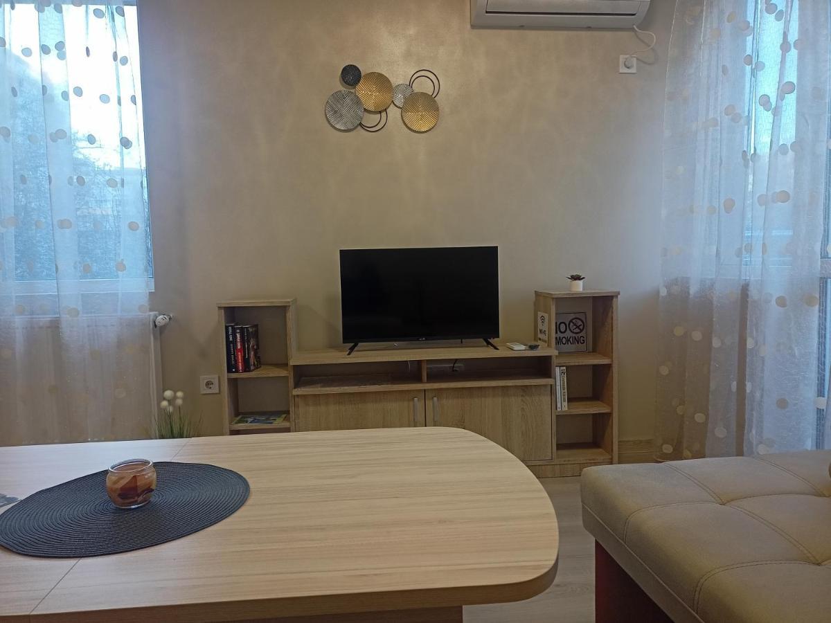 Стоянови Apartamento Ruse Exterior foto